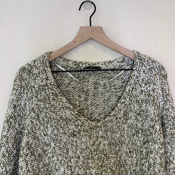 Zara Green White Long Sleeve Knit V Neck Sweater Small - Picture 3 of 10